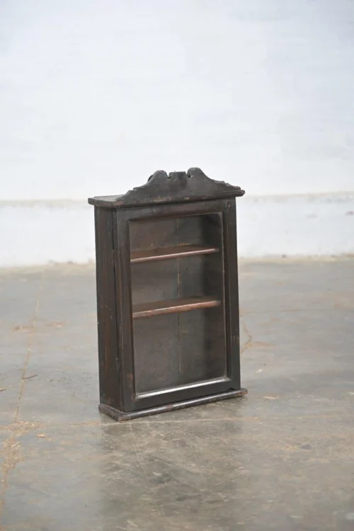GLASS SHOWCASE – Image 2