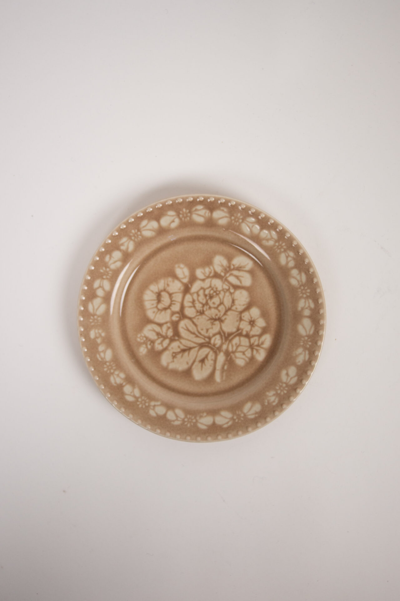 Rose tallrik beige