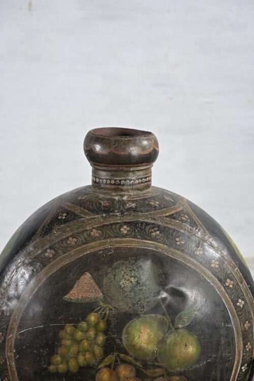 PAINTED POT ON STAND - Bild 2