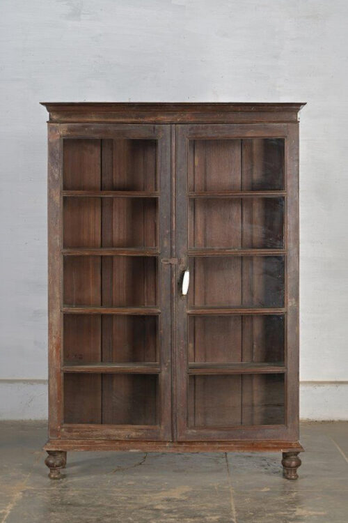 Glass cabinet