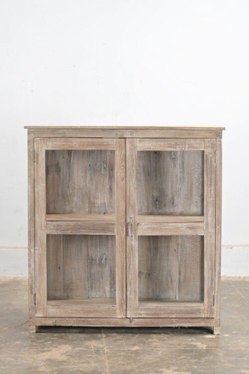 GLASS CABINET