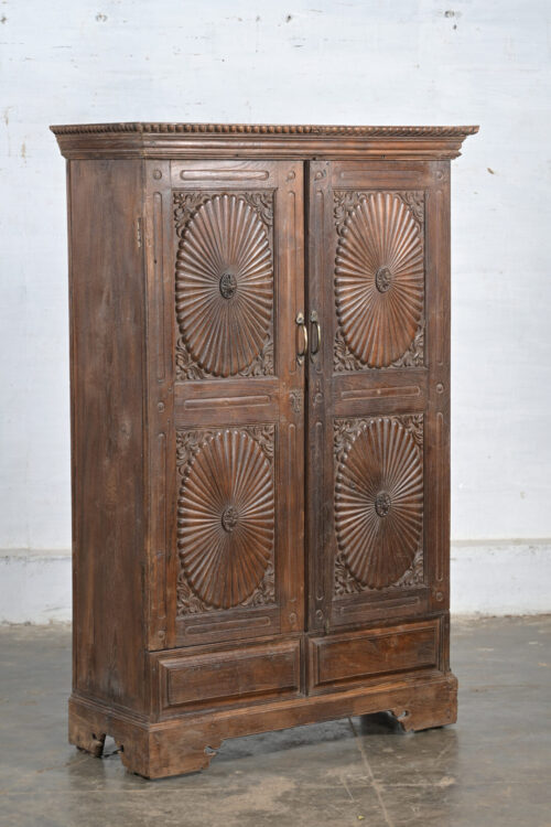 ALMIRAH - Bild 4