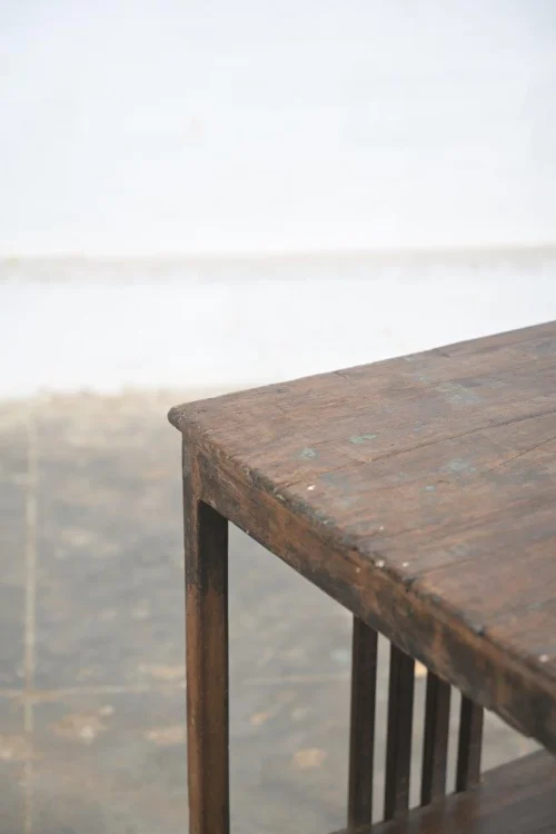 SIDE TABLE – Image 2