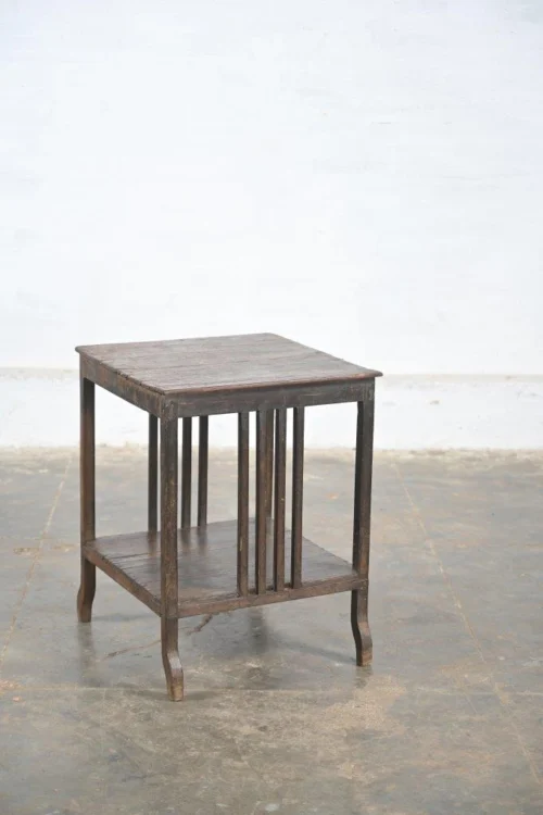 SIDE TABLE – Image 3