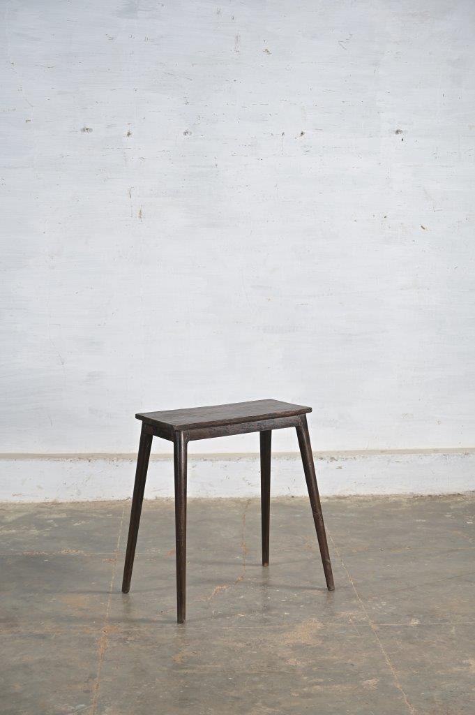 SIDE TABLE - Imagen 3