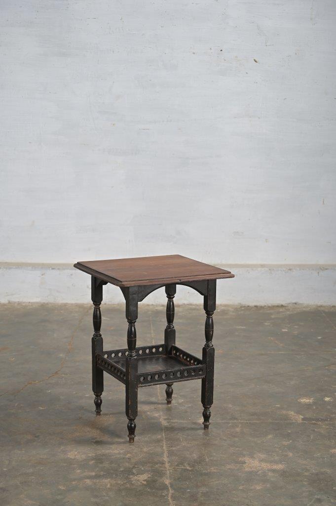 SIDE TABLE - Bild 3